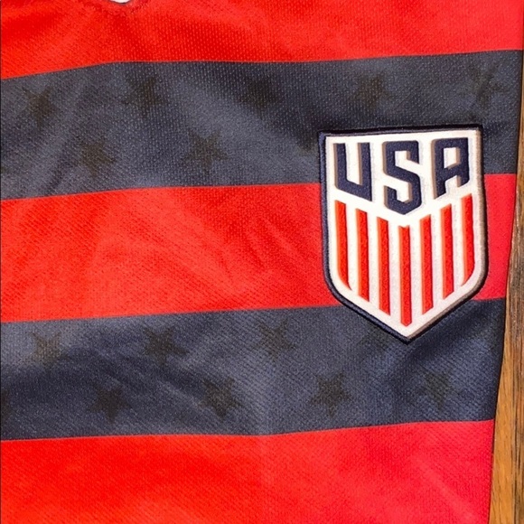 EUC 2017 USA Soccer Jersey - Picture 2 of 8